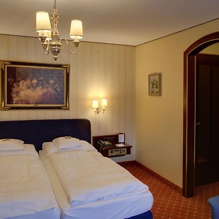 Hotel Brauereigasthof Landwehr-Braeu Reichelshofen Δωμάτιο φωτογραφία