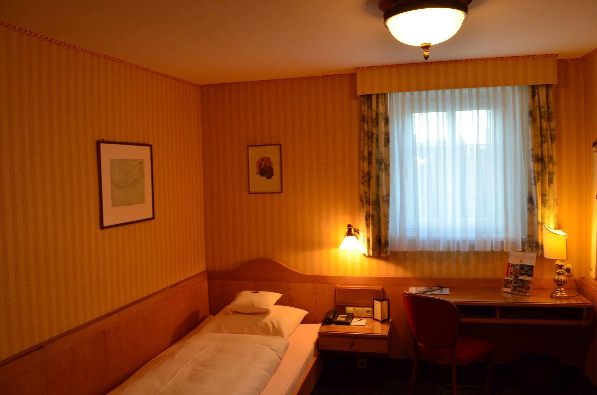 Hotel Brauereigasthof Landwehr-Braeu Reichelshofen Εξωτερικό φωτογραφία