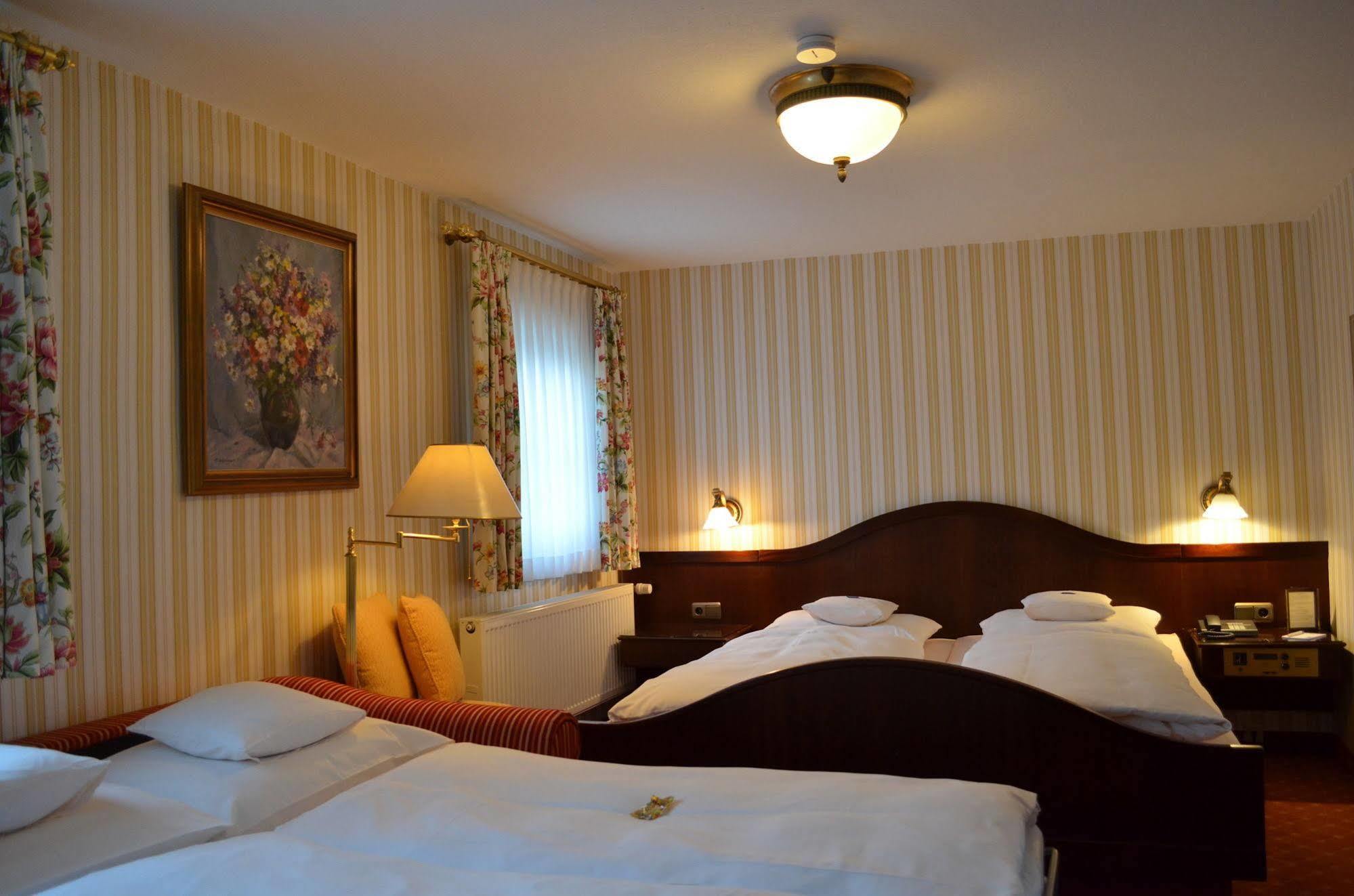 Hotel Brauereigasthof Landwehr-Braeu Reichelshofen Εξωτερικό φωτογραφία